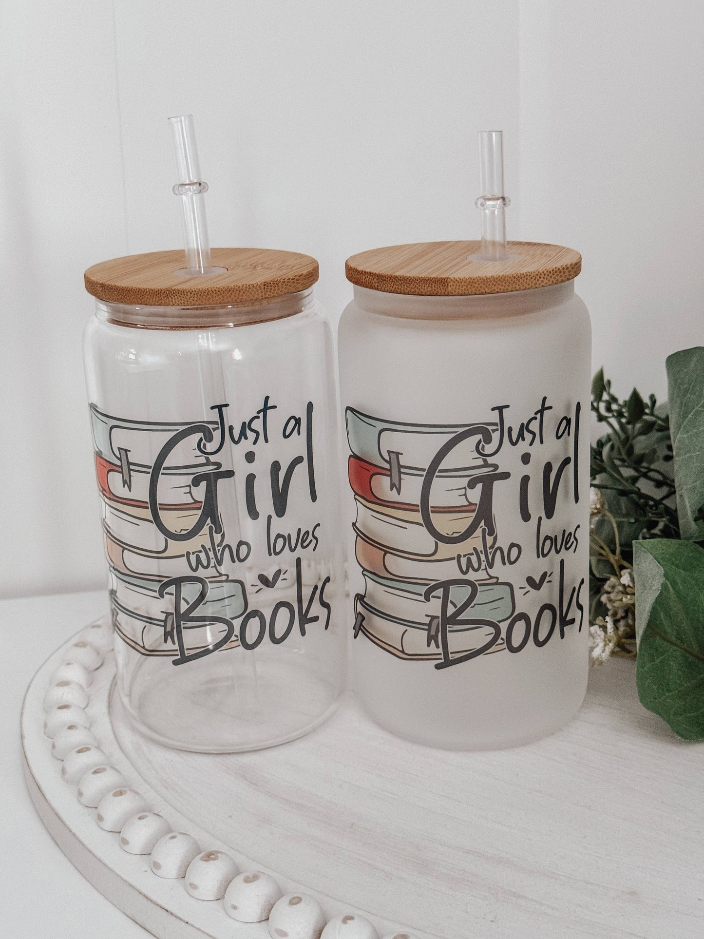 Emma K Designs - Booklover 16oz Glass Cup with Bamboo Lid