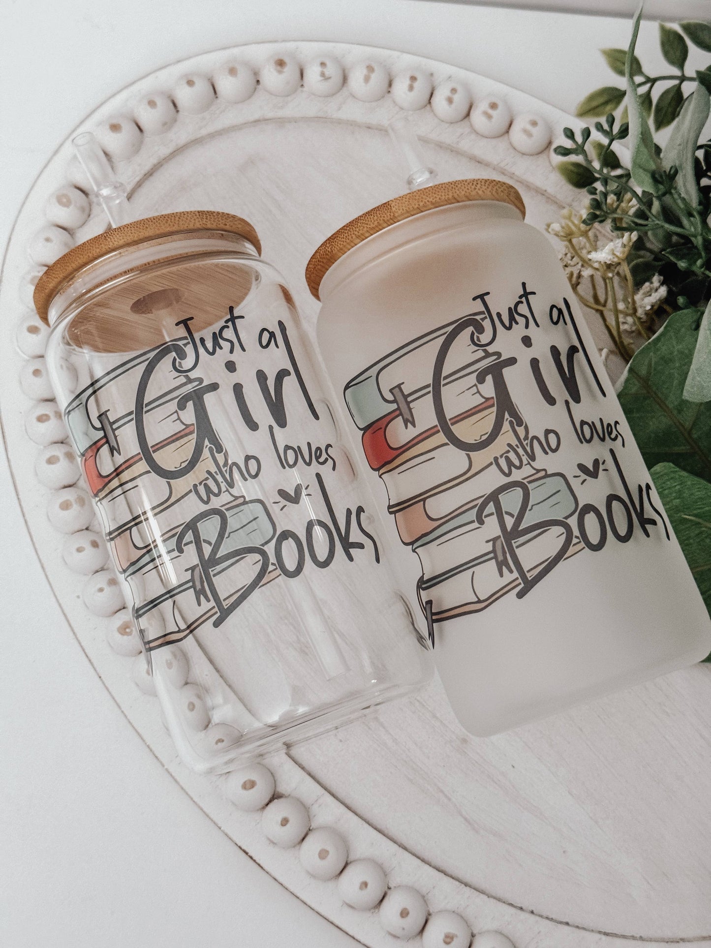 Emma K Designs - Booklover 16oz Glass Cup with Bamboo Lid
